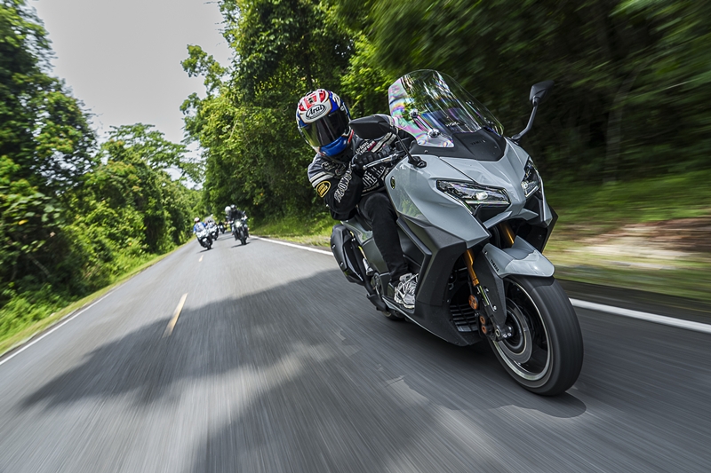 รีวิว Yamaha TMAX 2025