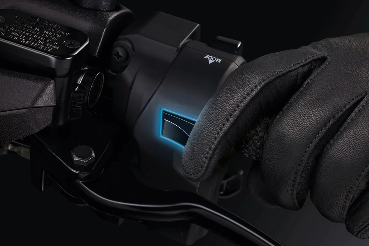 NEW YAMAHA NMAX Tech MAX THE MAX PRIDE BOOSTER